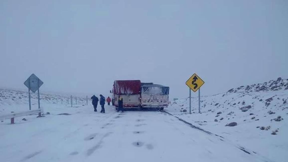 Cerraron el Paso de Jama por acumulación de nieve 