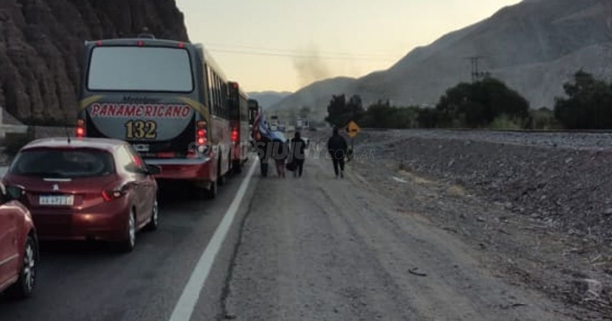 Cortes de ruta en Jujuy: en Coranzulí dejan pasar cada 12 horas, ¿y en ...
