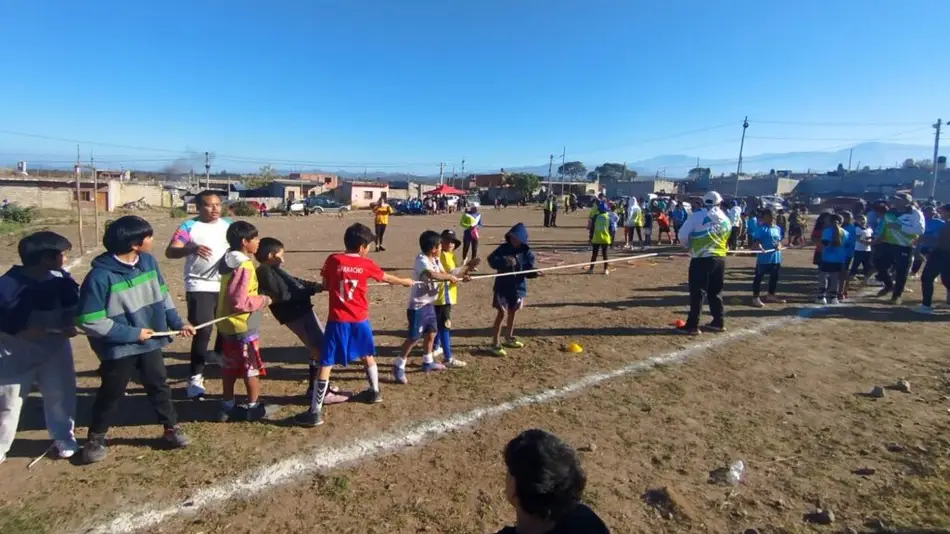 Propuestas deportivas a vecinos de todas las edades en Alto Comedero