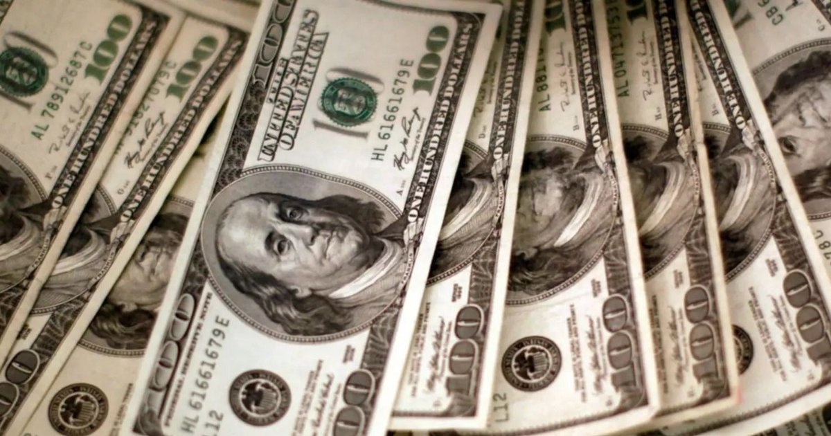 En Jujuy el dólar blue acumuló una suba de $130 en junio