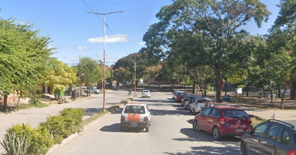 Atropelló a tres motociclistas, intentó fugarse y fue detenido