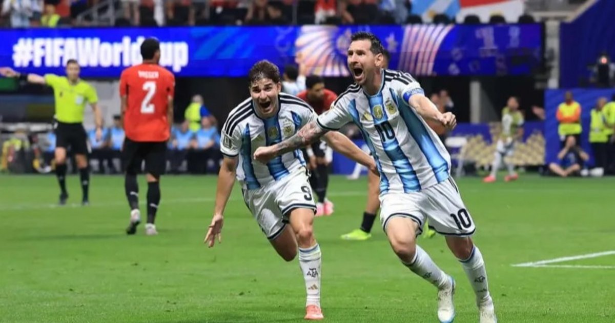 Argentina le ganó 3 - 2 a Egipto y sigue avanzando