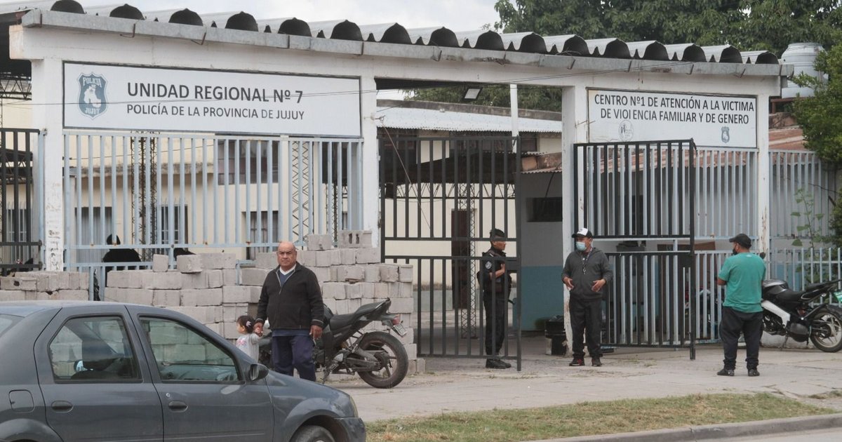 Destrozó la casa de su madre