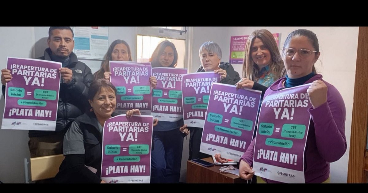 Apuap realizó un “cartelazo” y exige recomposición salarial