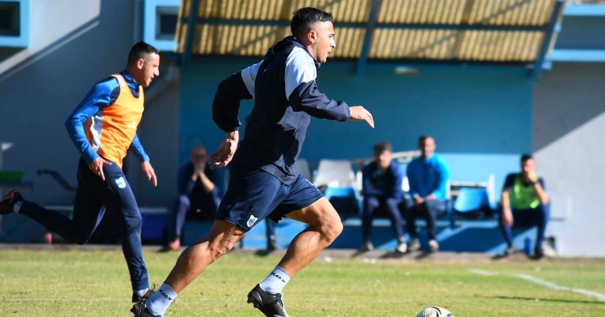 Hernán Pellerano movería el tablero ante Chacarita