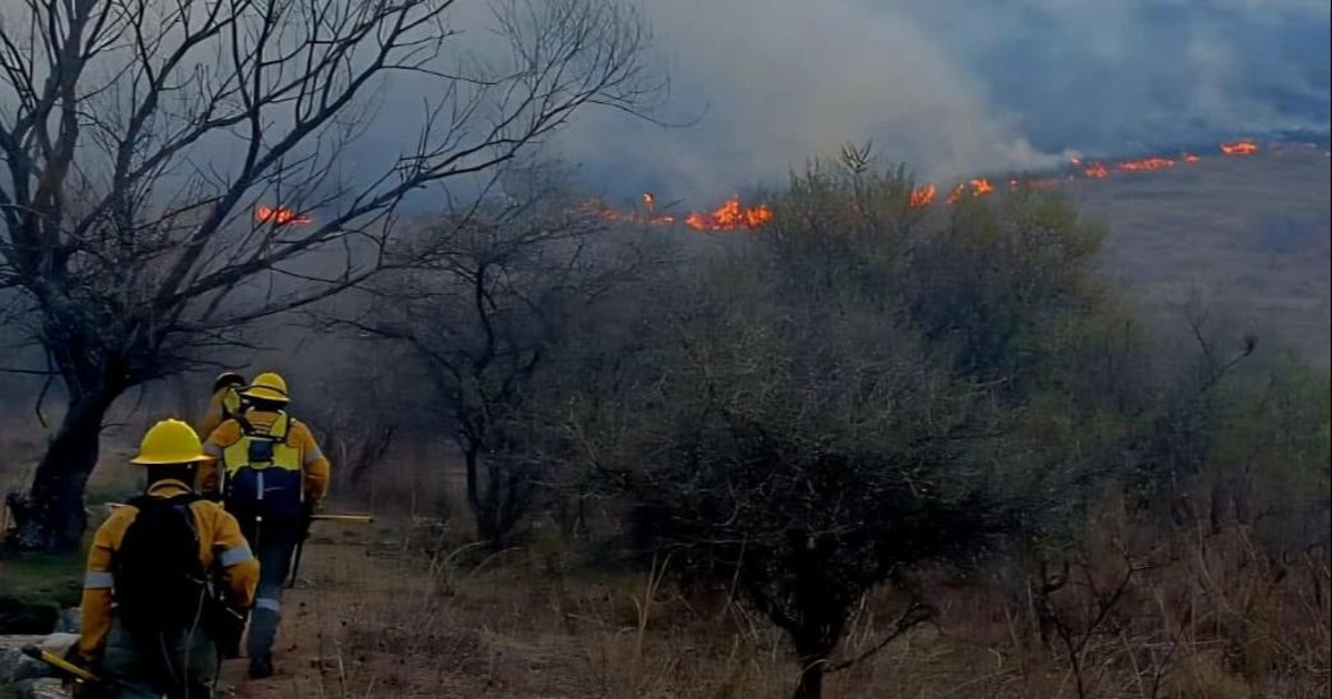 El fuego está controlado en Volcán