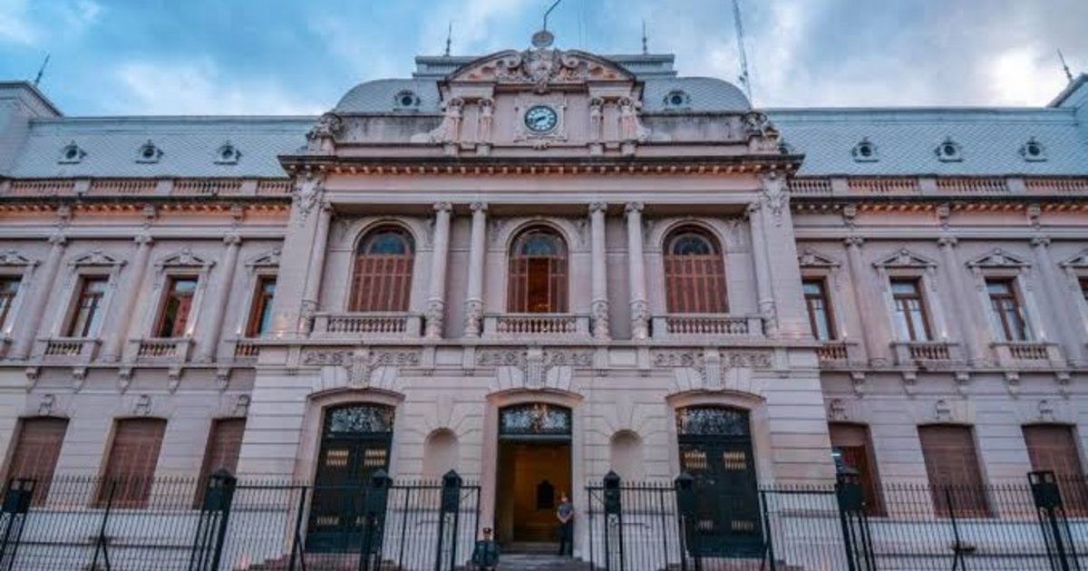 El Gobierno asegura que el paro convocado por ADEP carece de legitimidad