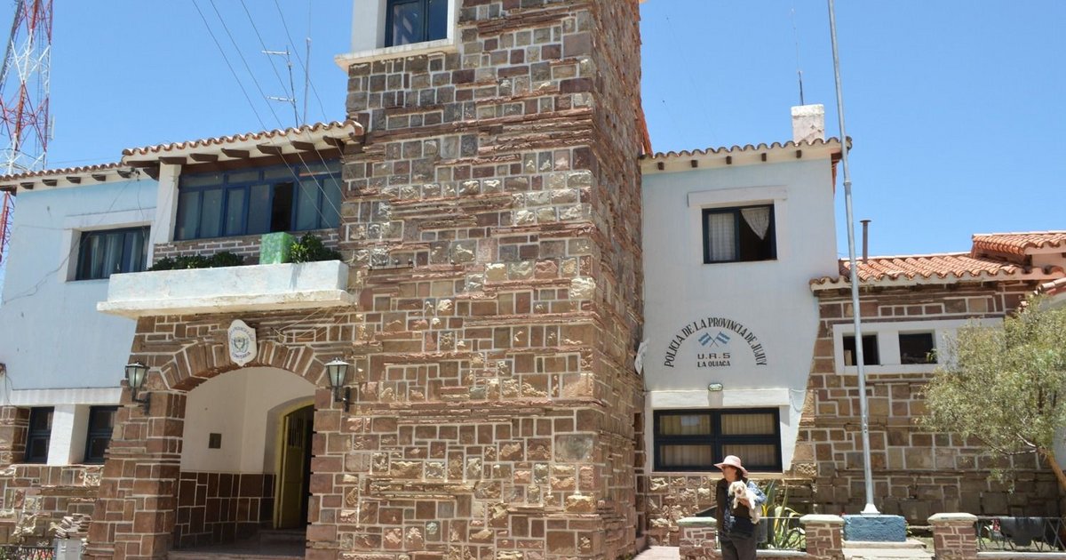 Violento sujeto atacó a una mujer y a su hijo
