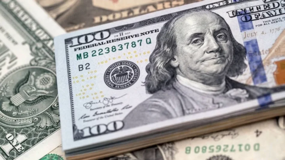 El dólar blue pegó otro salto y alcanzó un nuevo récord histórico