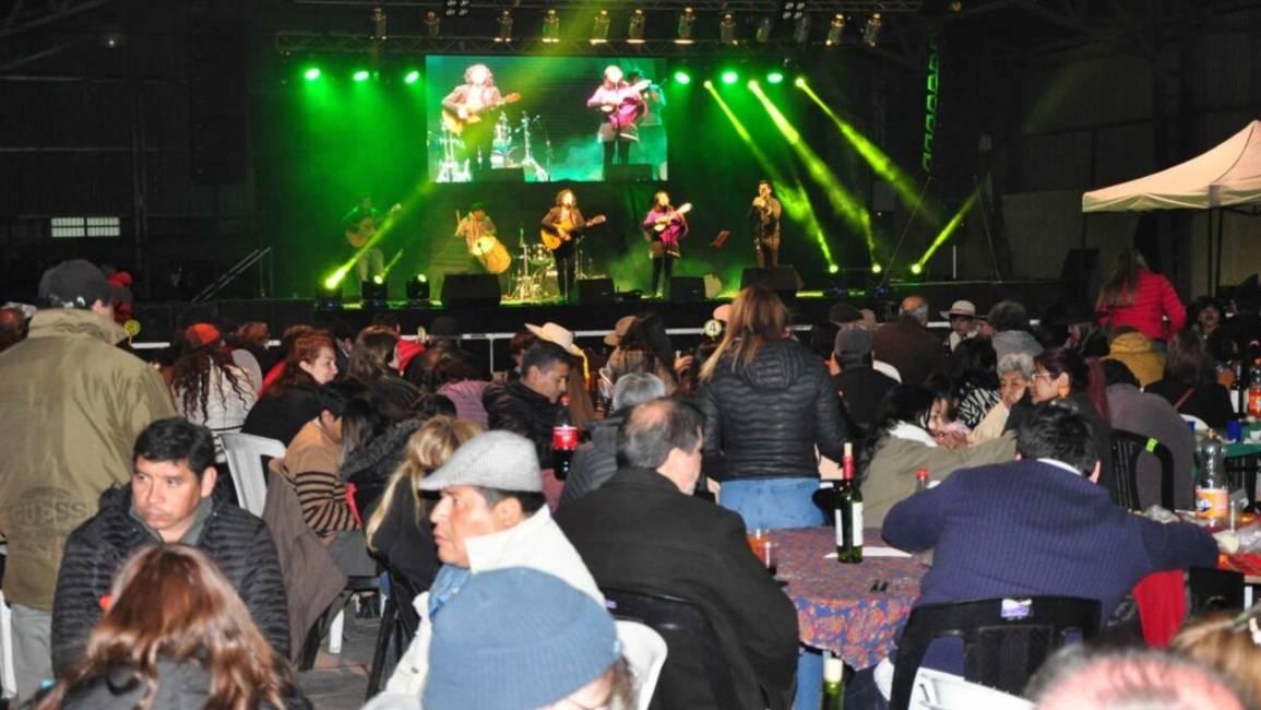 Este domingo arrancan "Los Hornitos": mirá la grilla de artistas