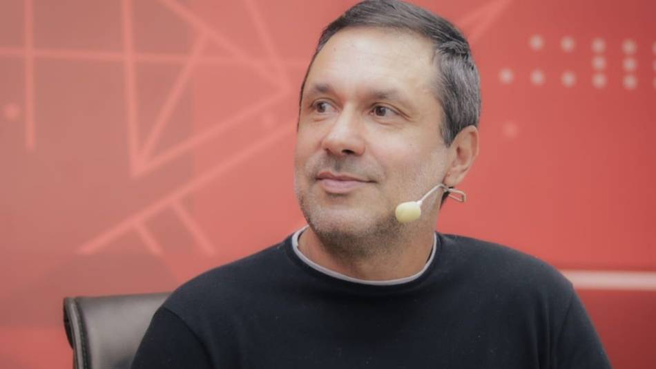 Ariel Ogando y el compromiso de Wayruro Comunicación Popular
