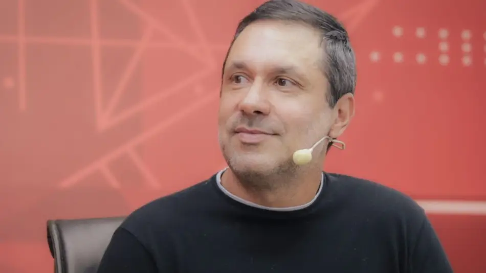 Ariel Ogando y el compromiso de Wayruro Comunicación Popular