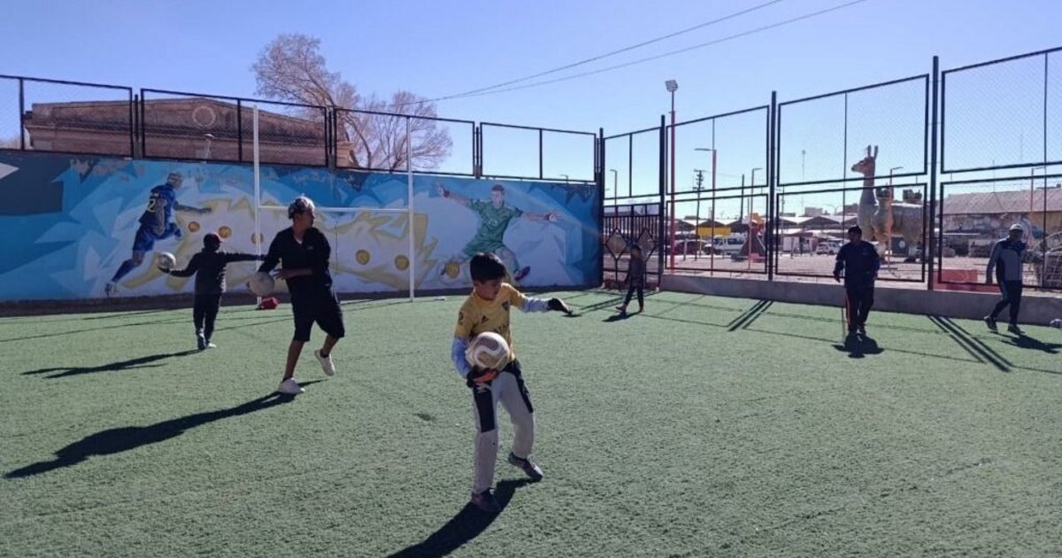 Reanudaron las escuelas de fútbol