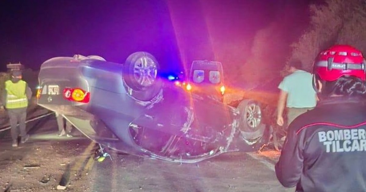 Siniestro vial en Incahuasi: un automóvil volcó sobre ruta 9