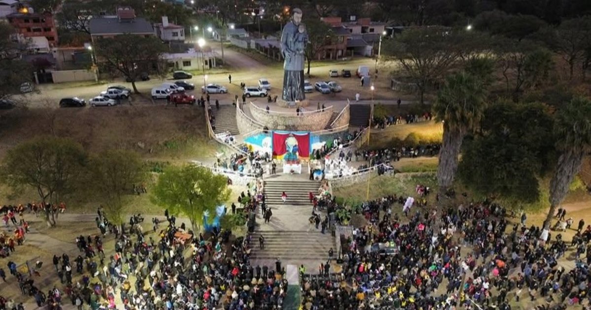 Fiestas Patronales a San Cayetano en la avenida Martijena