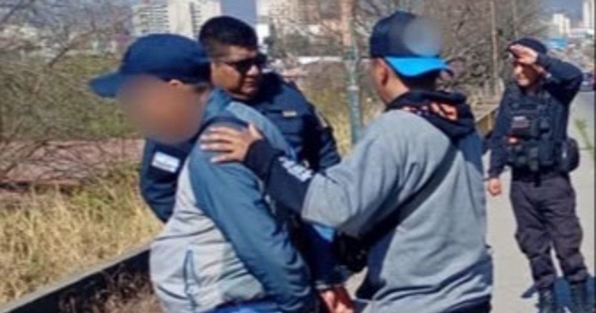 Sospechoso fue aprehendido tras el robo de 400 dólares