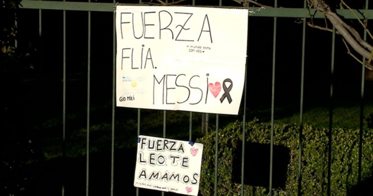 Tras la hermética despedida a su padre, Lionel Messi permanece en su casa de Rosario