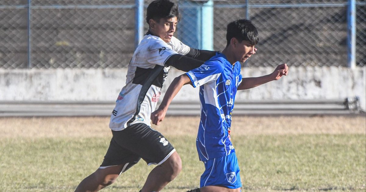 Cuyaya ganó con lo justo 1 a 0 ayer en “La Tablada”