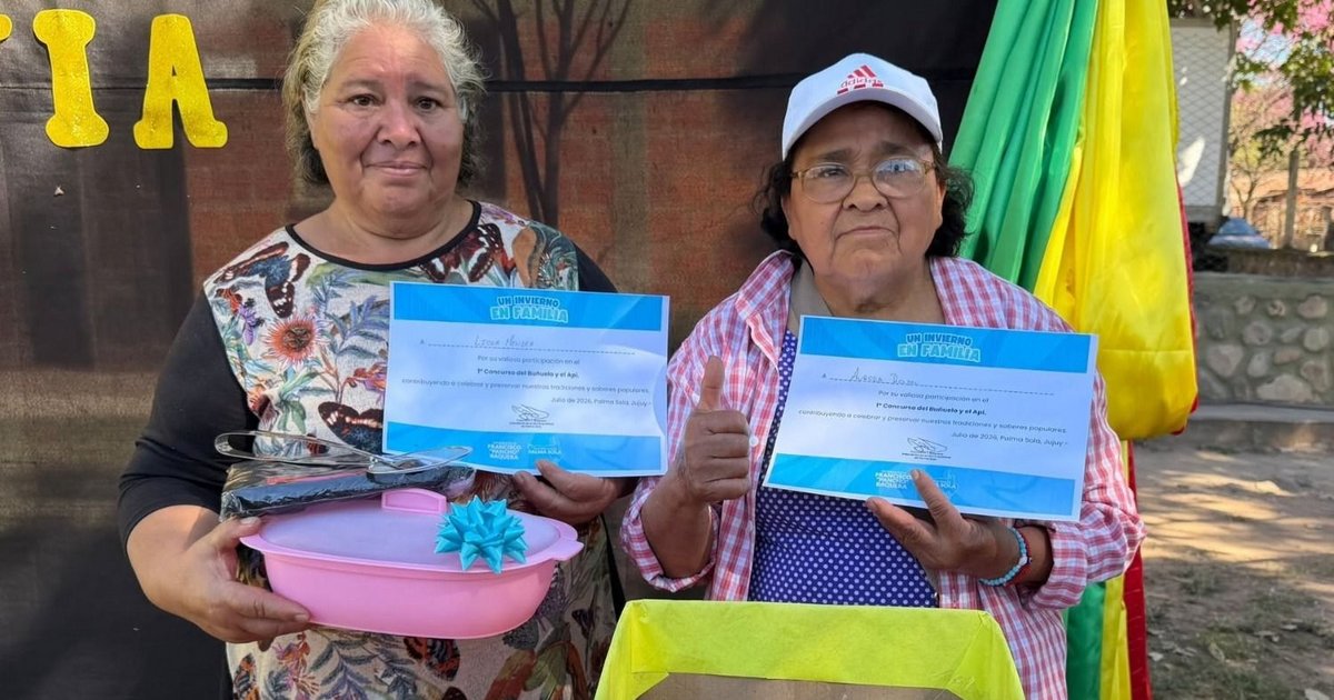 Sabor y tradición en el Festival del api y el buñuelo