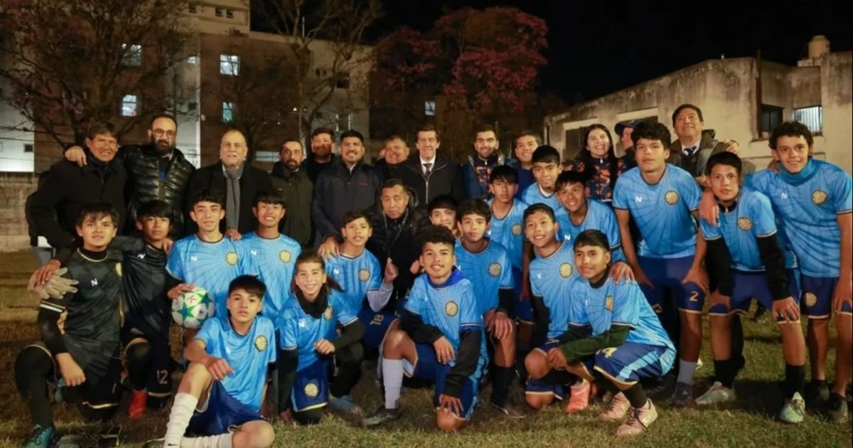 Sadir firmó convenio para potenciar el fútbol formativo