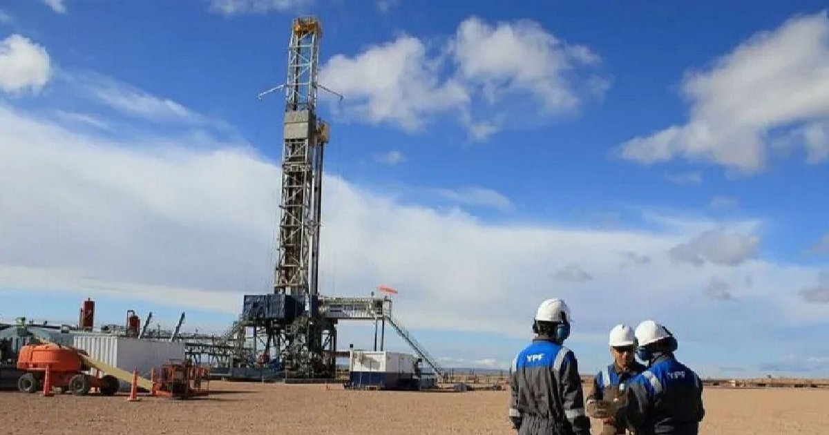 YPF solicitó su ingreso al RIGI con un proyecto de US$50.000 millones