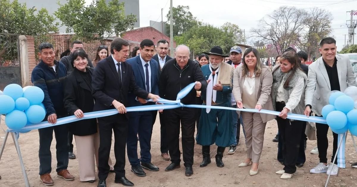 Inauguraron red de agua y un lugar para emprendedores