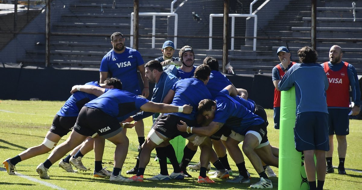 Entrenamiento abierto y cercanía con los hinchas