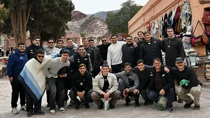 Los Pumas recorrieron Purmamarca antes de su debut en Jujuy