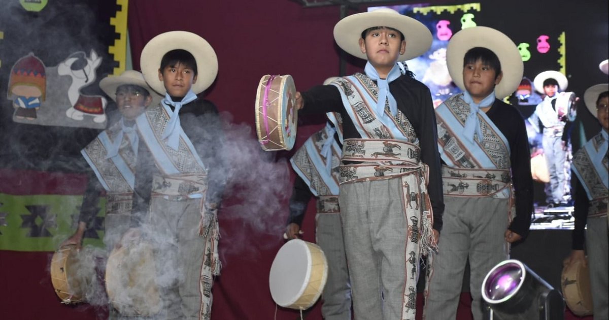 Cierre de los Miércoles Culturales en Abra Pampa