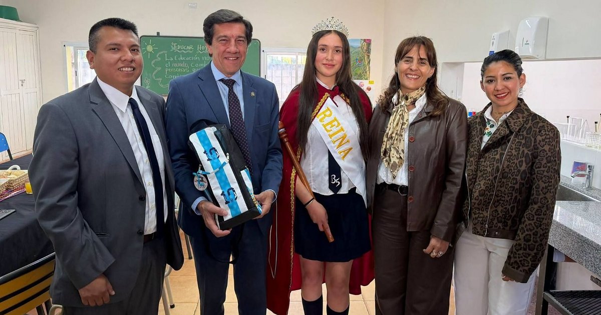 Satisfacción en Palma Sola por refacción integral del Bachi N°5