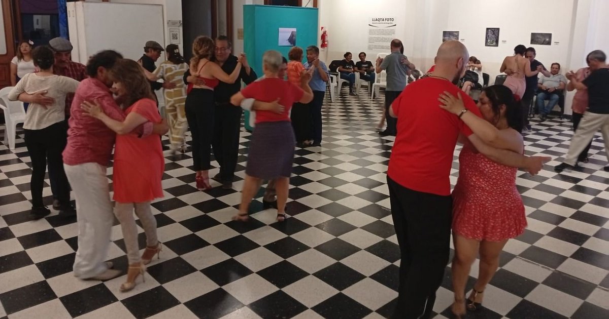 “Luces de Milonga"