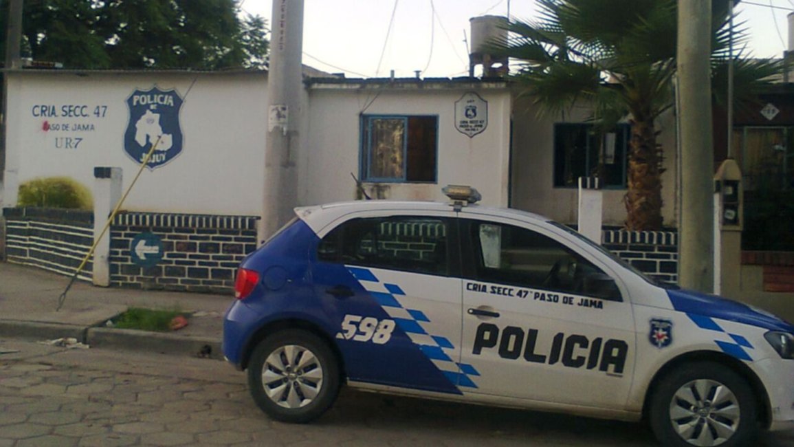 Amenazaba con matar a su pareja con un rifle