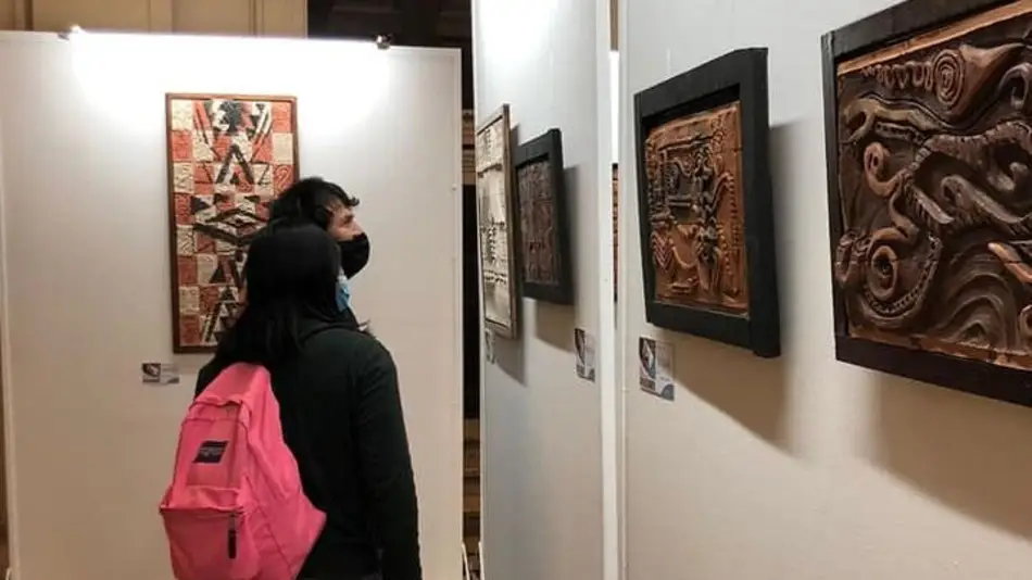 Rubén Corzo exhibe su obra en Casa de Gobierno