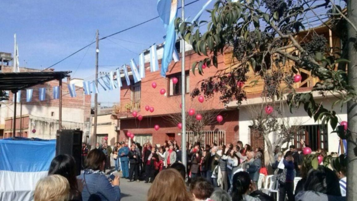 Festejos por el centenario de un barrio que progresa