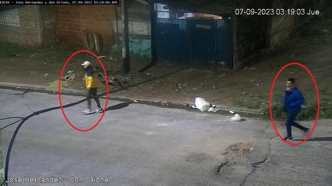Sacó a pasear a su perro y fue asesinado a puñaladas
