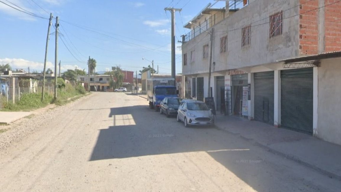 Lo sorprendieron robando, lo redujeron y ataron a un poste