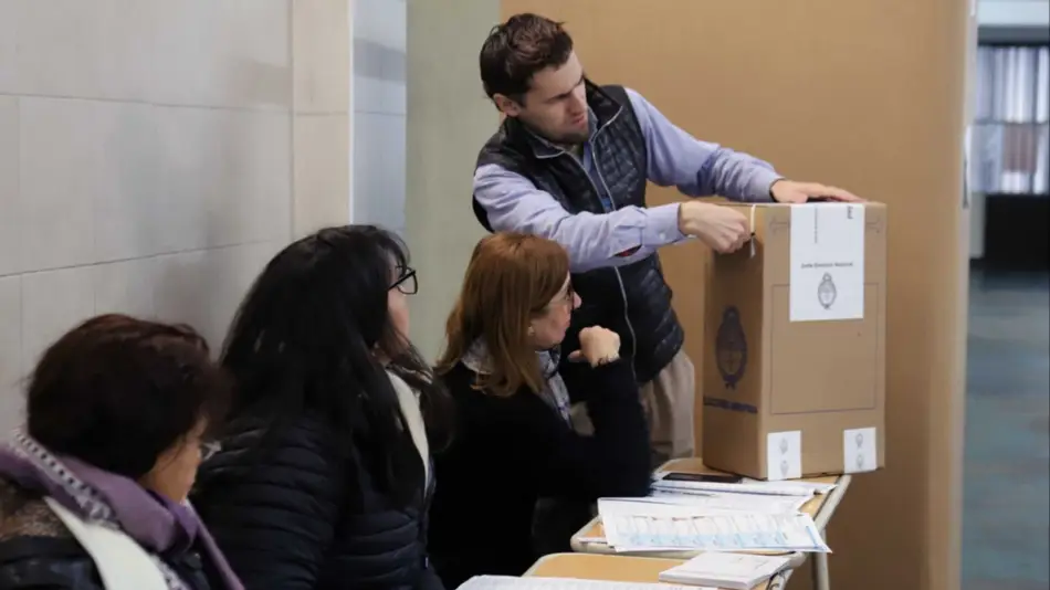 Aumentan el pago a las autoridades de mesa: ¿cuál será el nuevo monto?