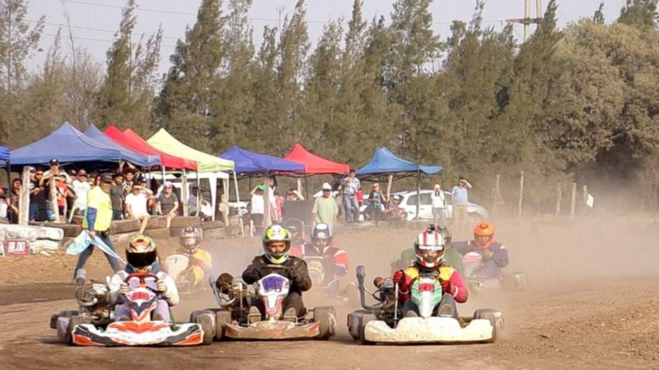 Dos podios para el team Julito Agro Carreras en Perico