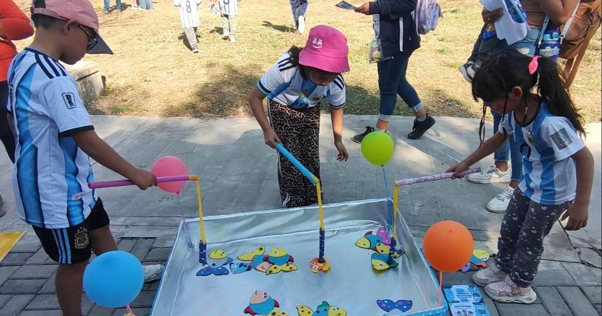 Diversión, juegos y sonrisas en distintos barrios capitalinos