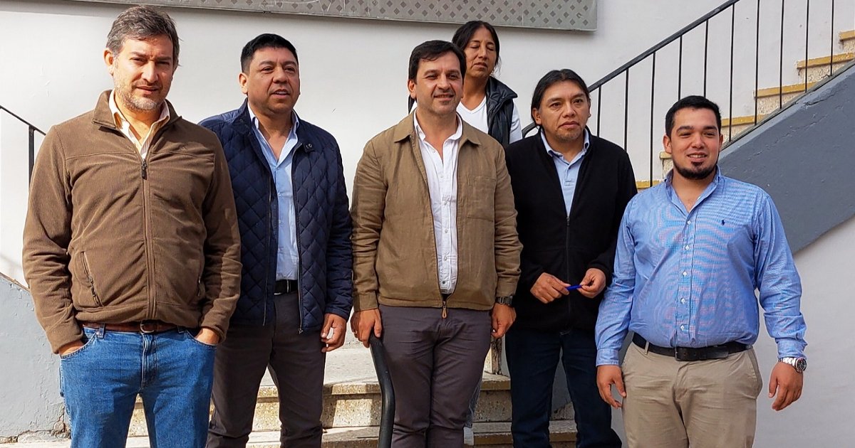 Piden avanzar con la municipalización del hospital del Carmen