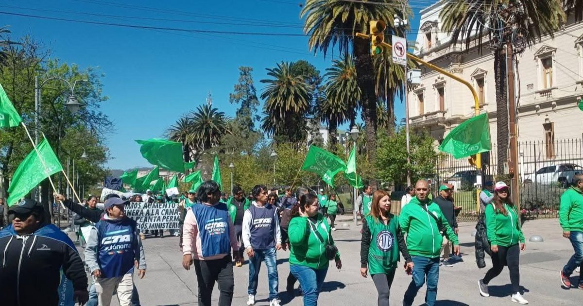 ATE confirmó un paro de 48 horas y en rechazo al último ofrecimiento salarial