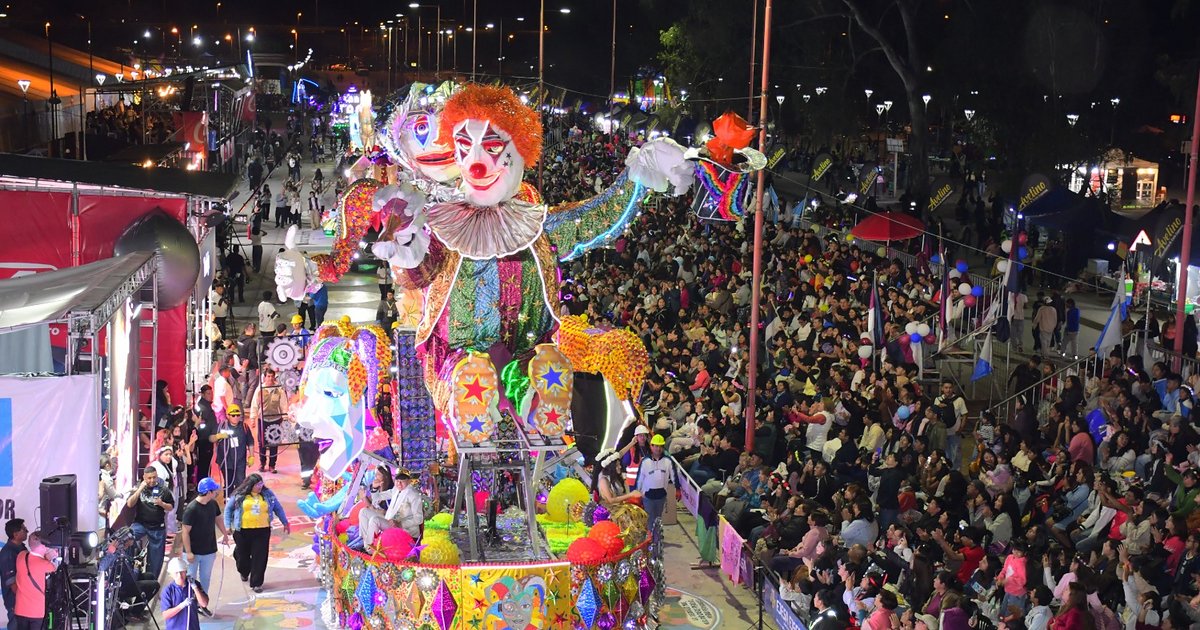FNE: Este sábado, el grupo B encabezará el desfile