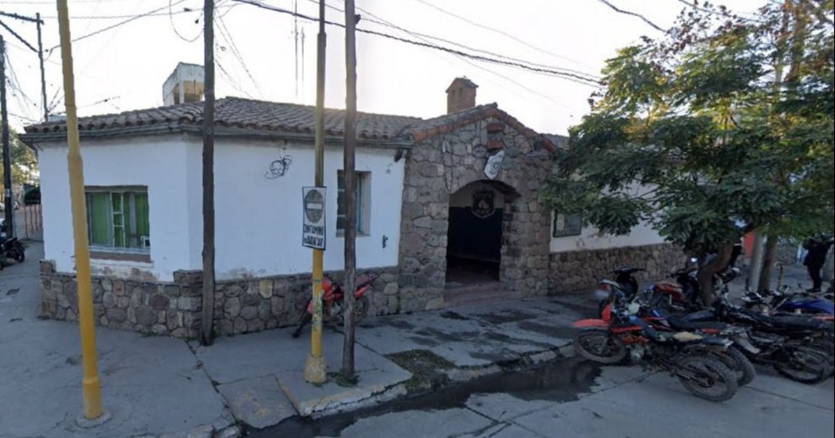 Dejó en grave estado a su amigo tras atacarlo con un palo