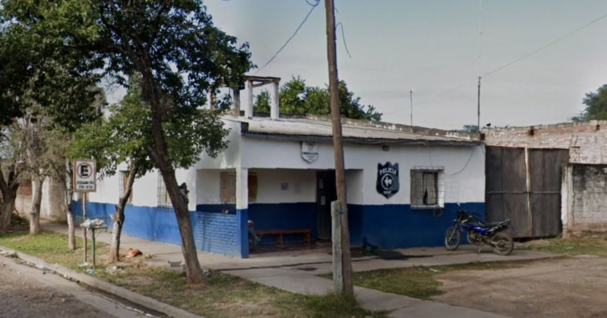 Golpeó a su pareja cuando dormía e incendió el colchón