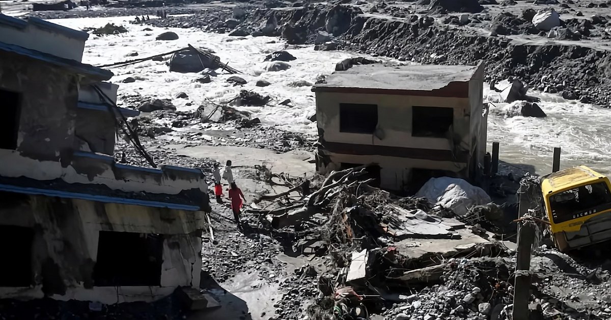 Alud en Nepal: hay cuatro muertos y varios desaparecidos tras el derrumbe en una montaña