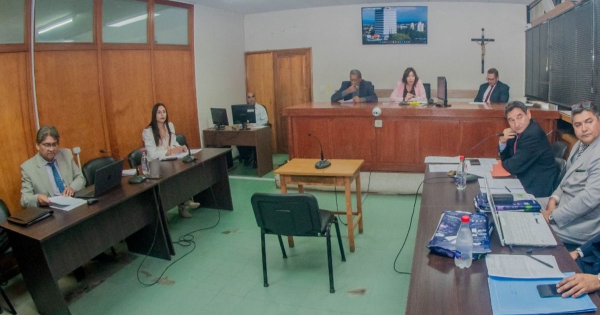 Envenenó a sus hijas recién nacidas y ahora es procesado