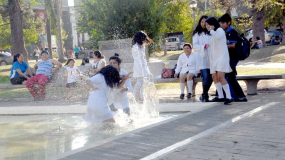Sigue el calor agobiante con máximas de casi 40º