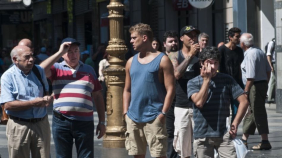 Nuevos récords y un muerto por la ola de calor en el país