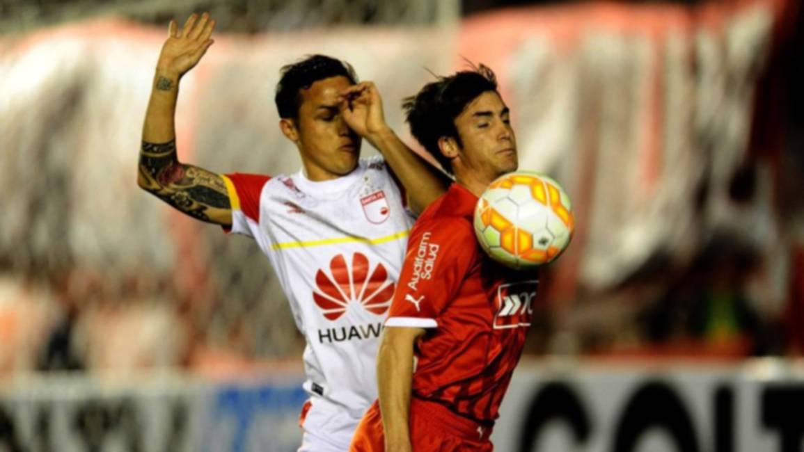 Santa Fe golpeó al rojo