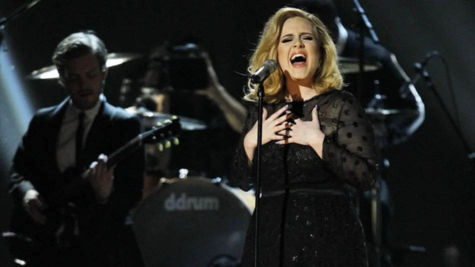 Adele estrenó el primer sencillo de su nuevo álbum, Hello | Adele, Hello, BBC Radio 1, la integración, 270 padres sinodales